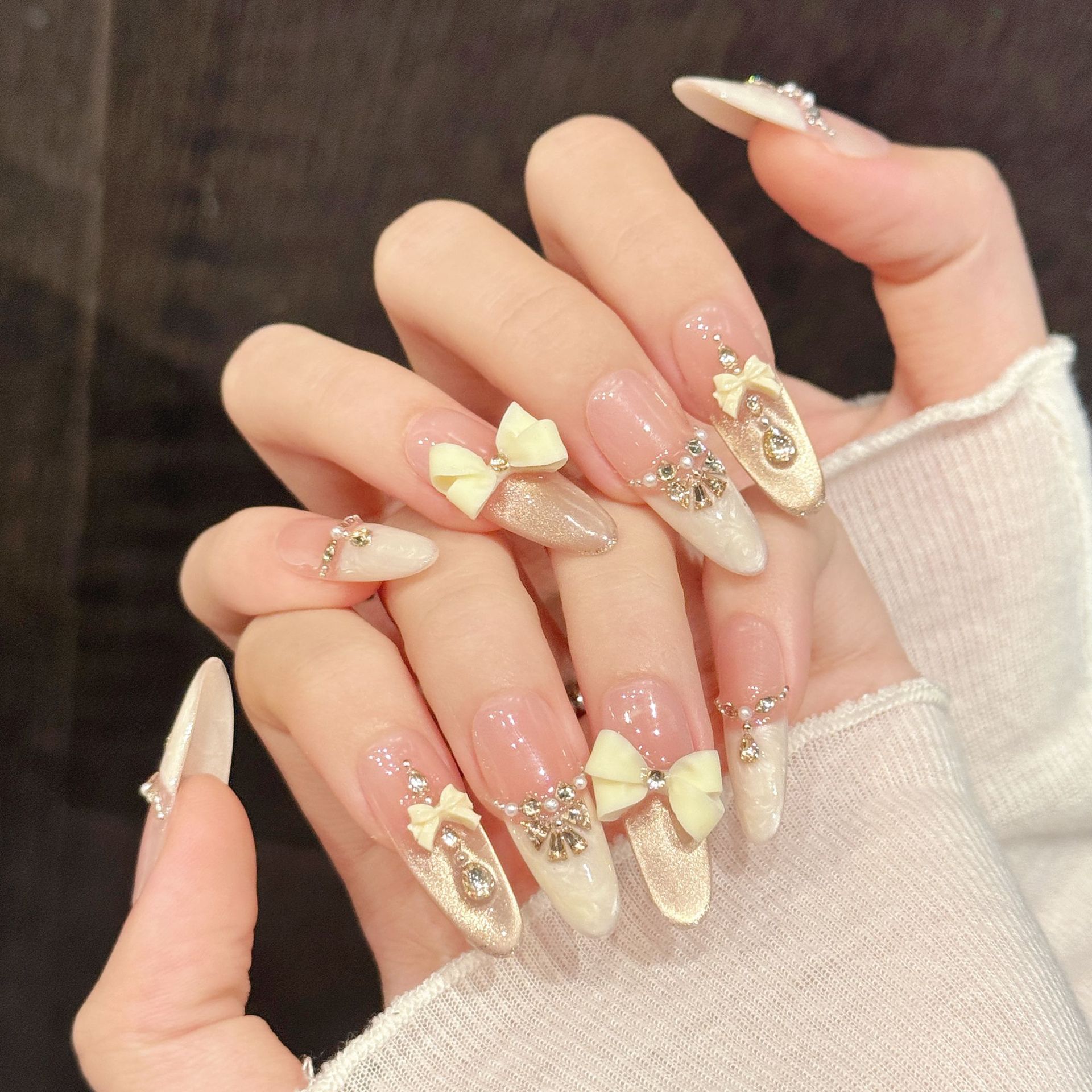 Nail Art Press On - 10 قطعة الصحافة اليدوية على الأظافر