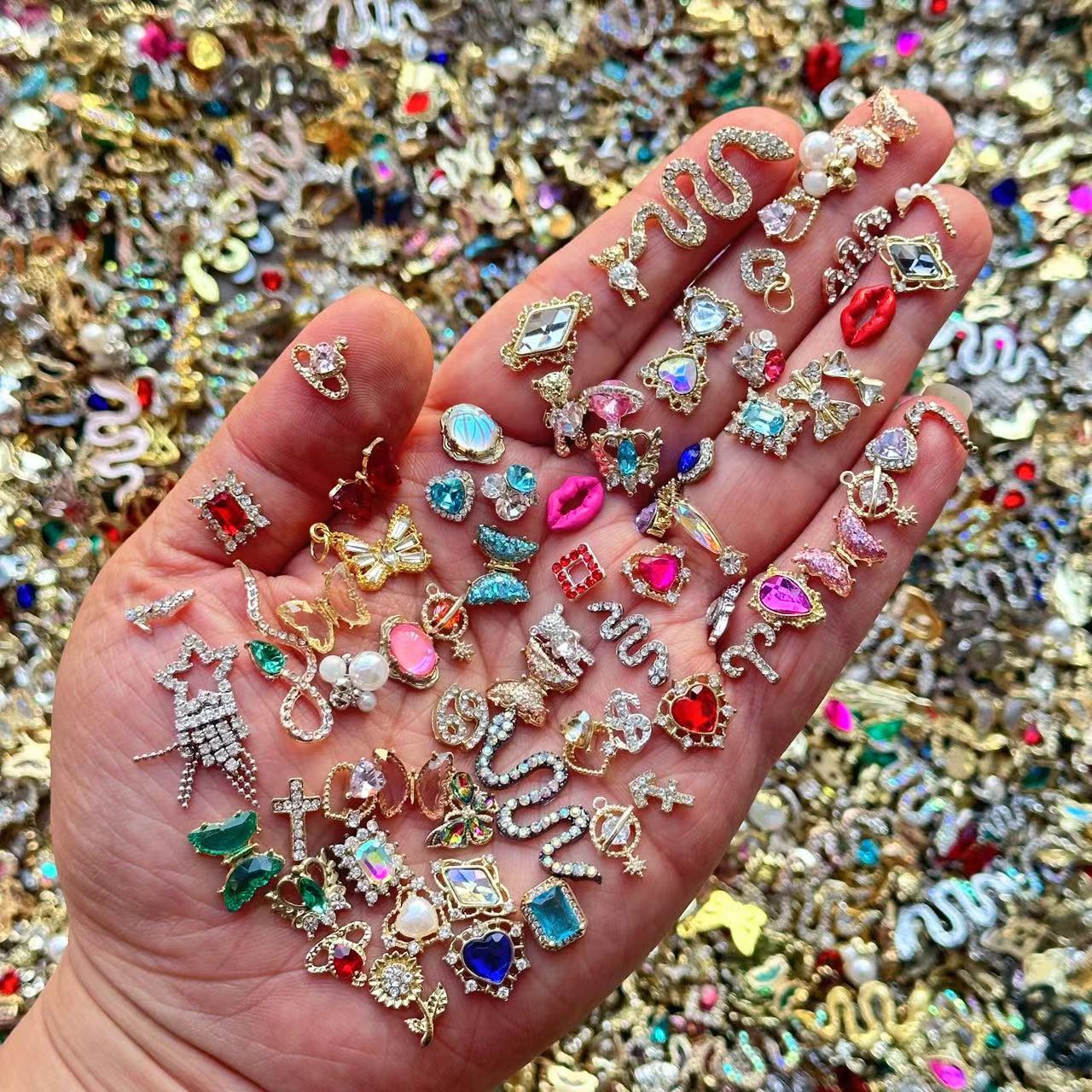 Nail Art Valentines Day - السائبة الفاخرة عشوائية مختلطة سبيكة مسمار