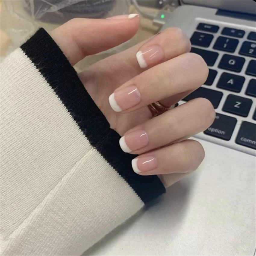 24 قطعة/المجموعة قصيرة الفرنسي - مراجعة Nail Art Pink وسعره