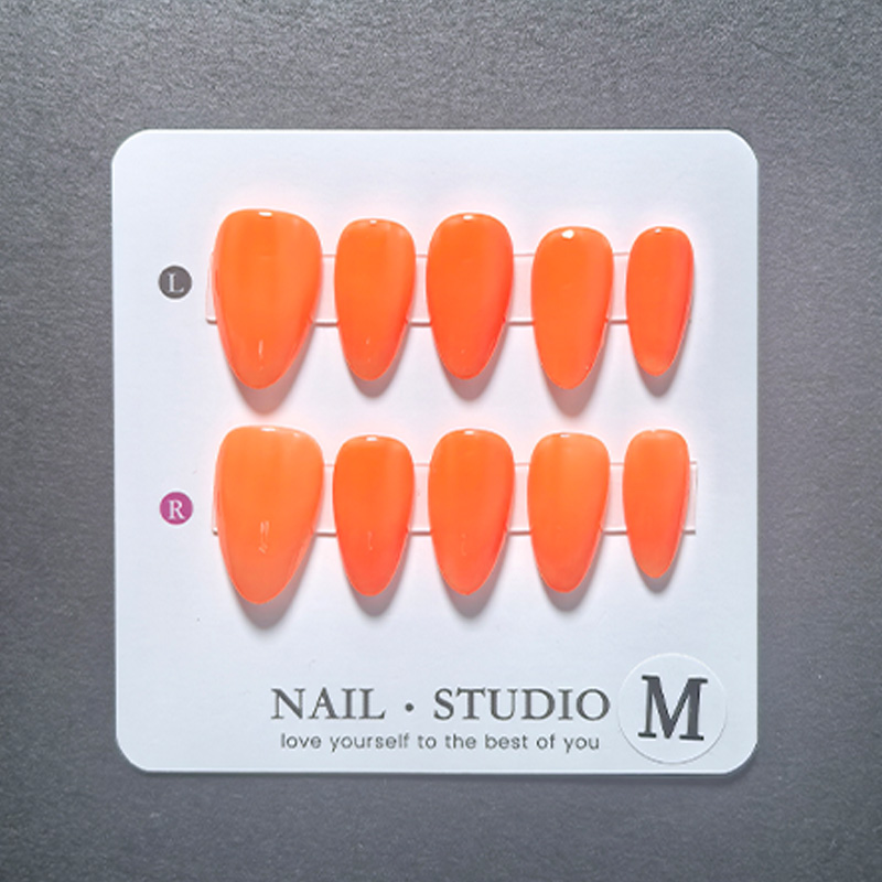 10 قطع من الأظافر الاصطناعية ا - مراجعة Nail Art Orange وسعره