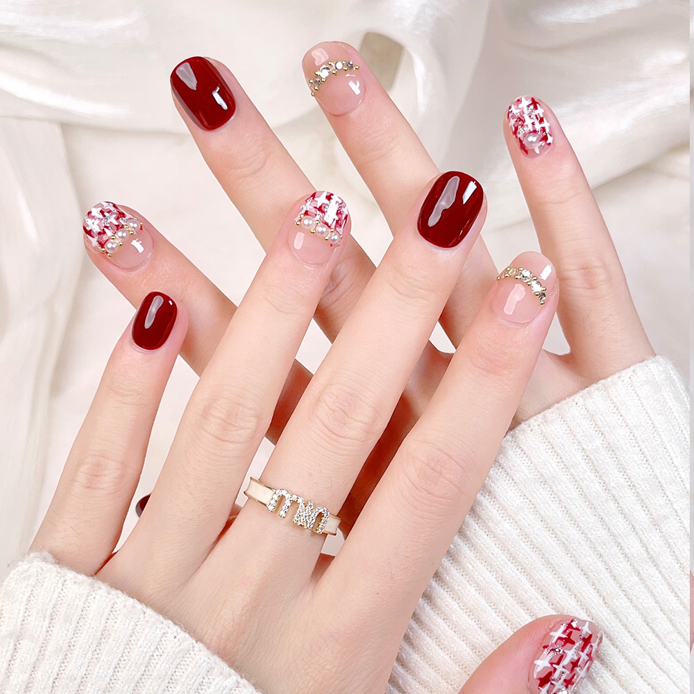 10 قطع من الأظافر الاصطناعية ا - مراجعة Nail Art Press On وسعره